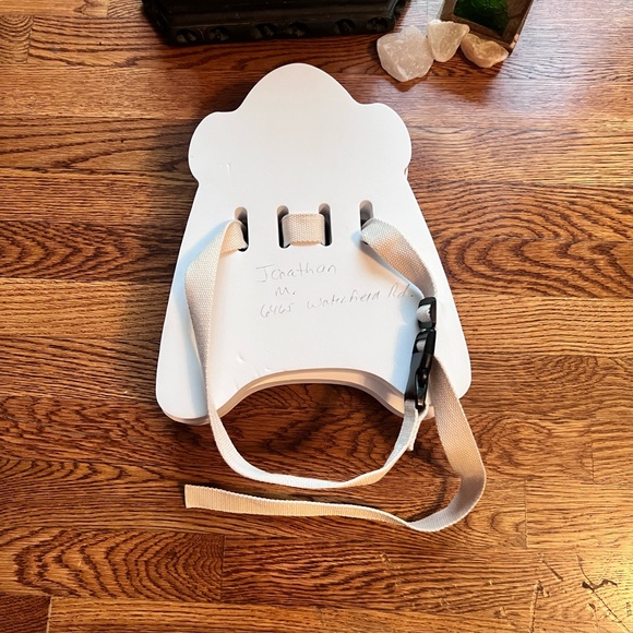 Shark Kids Back Float w/ Adjustable Snap Belt for Safe Swimming Well Made - Picture 5 of 12